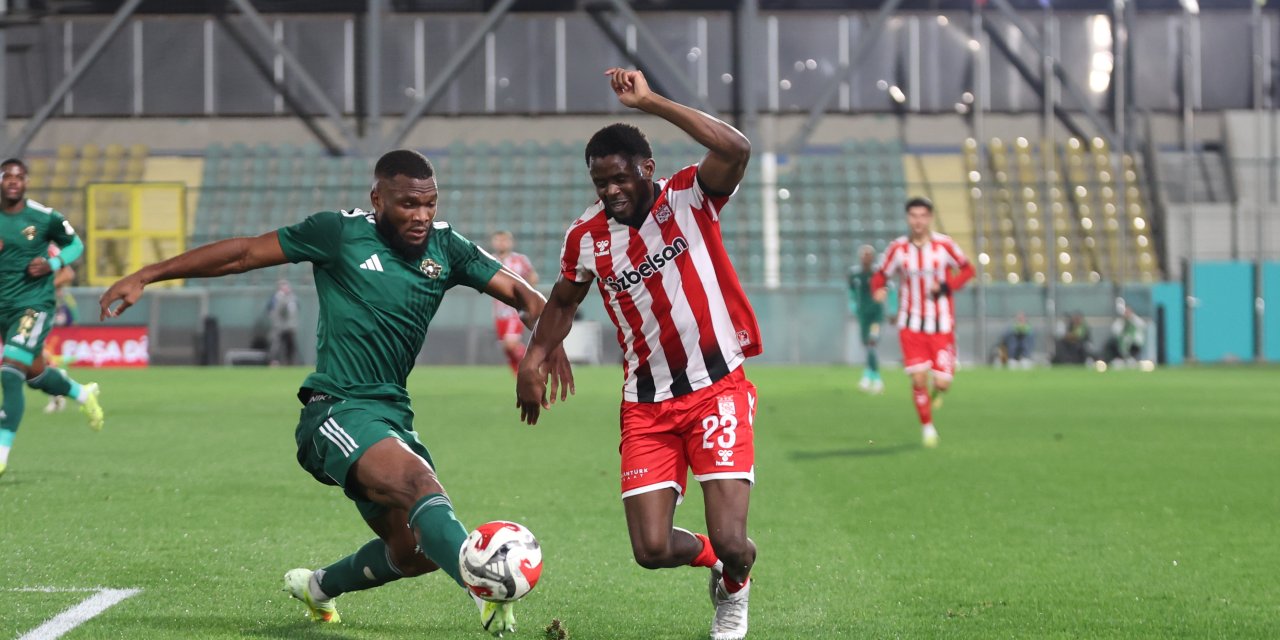 Sivasspor fırsat tepti: Esenler Erokspor 2-1 Sivasspor