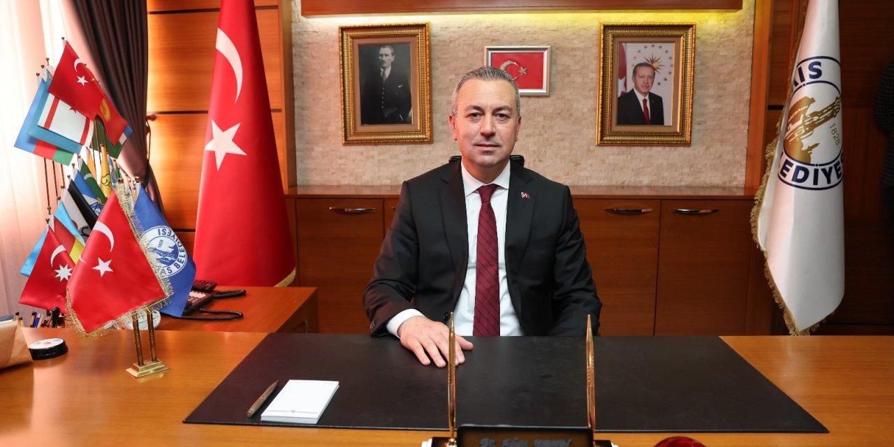 Başkan Uzun: Öğretmenler yolumuzu aydınlatıyor