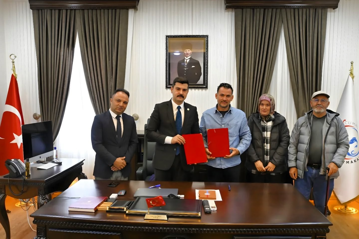 Sivas'ta Dairelerden Elde Edilecek Gelir Öğrencilere Burs Olacak