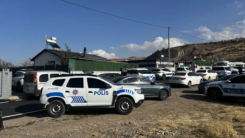 Kayınvalidesini Öldürdü, Ardından İntihara Kalkıştı