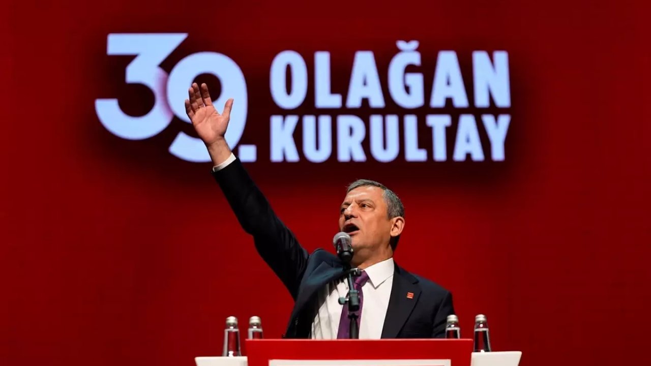 CHP 39. Olağan Kurultayı’nda Özel’den Açıklamalar
