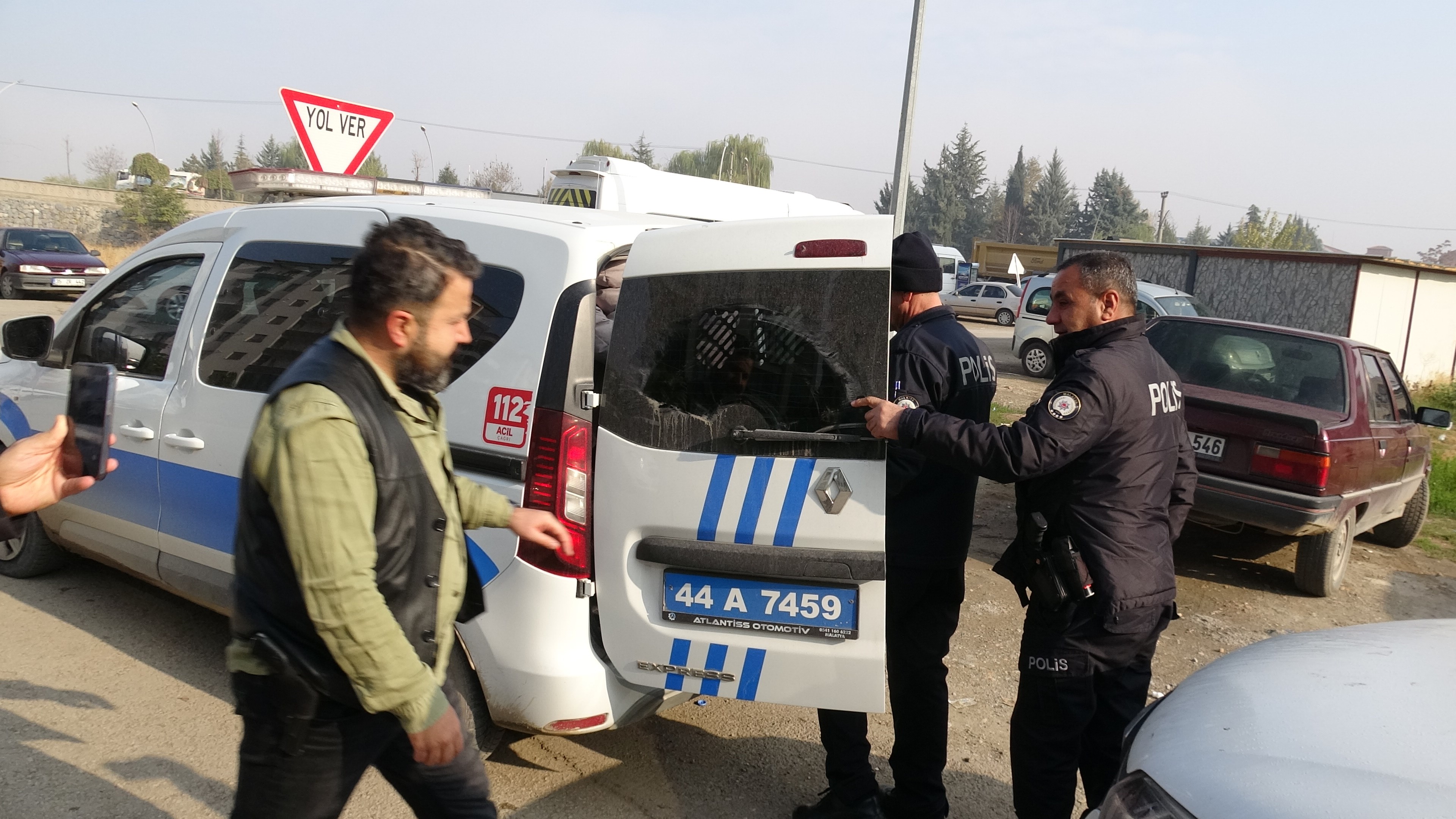 Sivas’tan Malatya’ya film sahnesi gibi kaçış