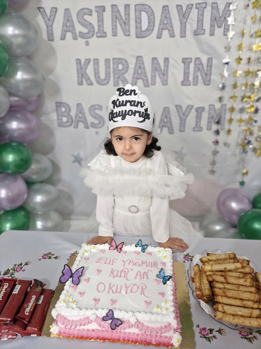 Sivas Ulaş’ta 4 Yaşındaki Elif’in Kur’an Sevinci