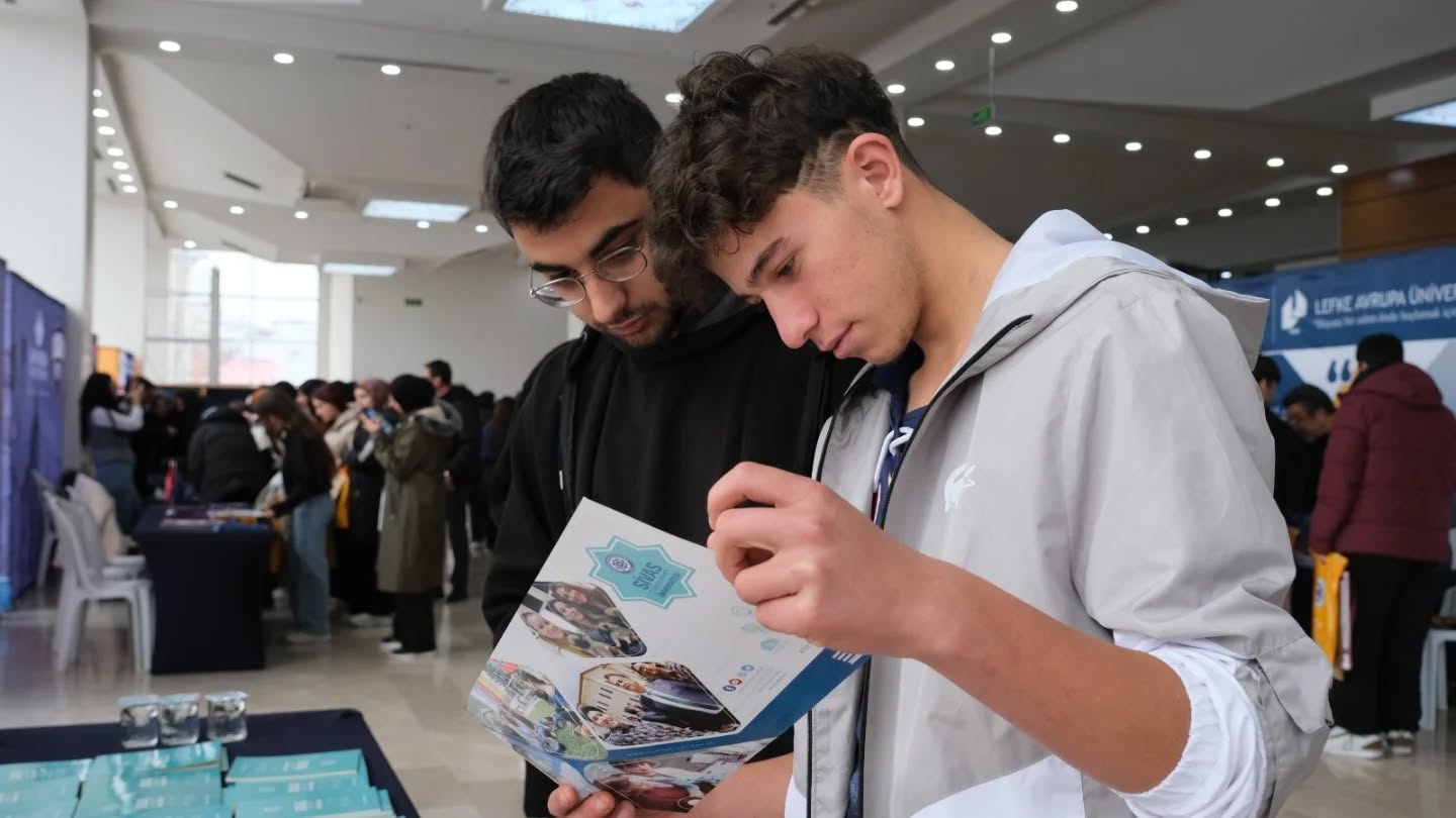 SCÜ Geleceğin Öğrencileriyle Buluştu