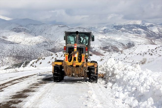 KIRSALA ULAŞIMDA KAR ENGELİ YOK
