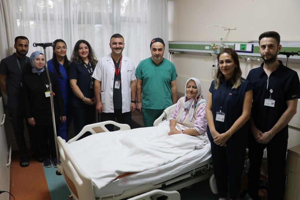 Sivas’ta Doktorlardan Laparoskopik Başarı