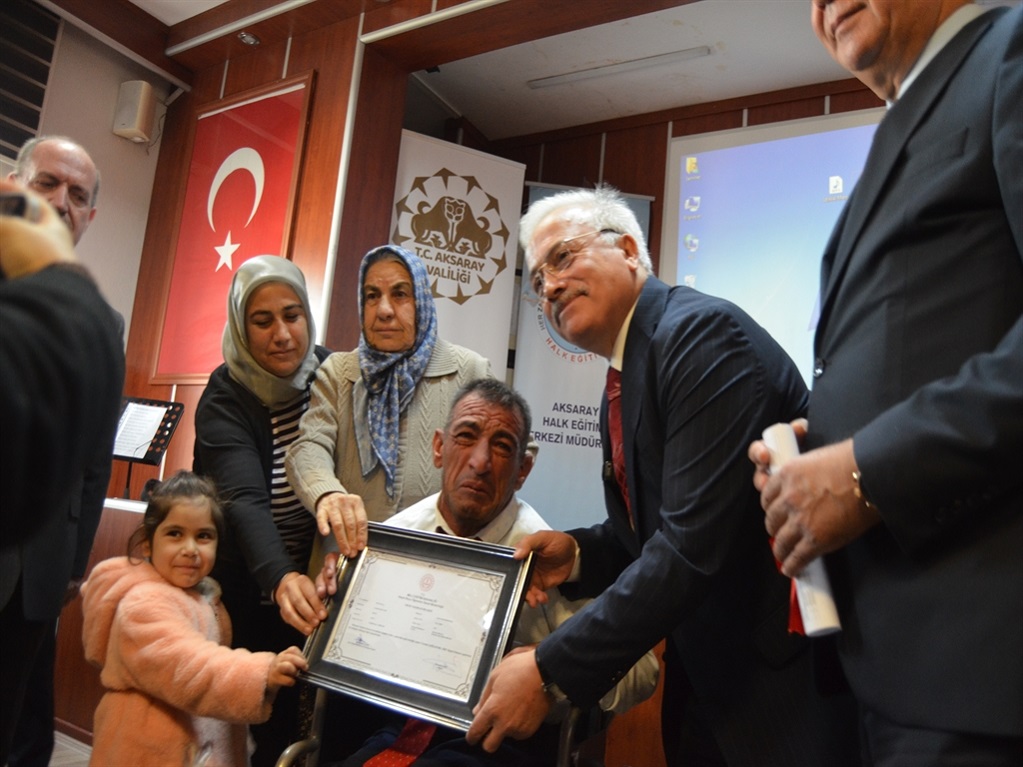 44 yaşında okuma yazma sevinci