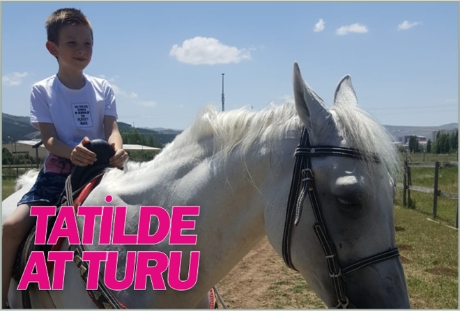 TATİLDE  AT TURU