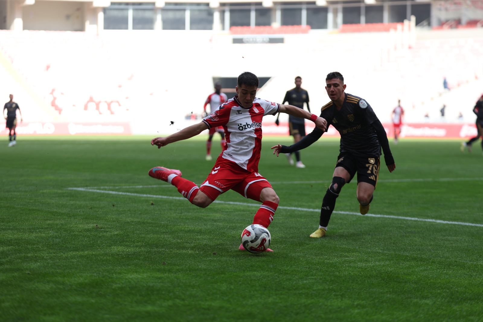 Hedef Artık Tamamen Lig