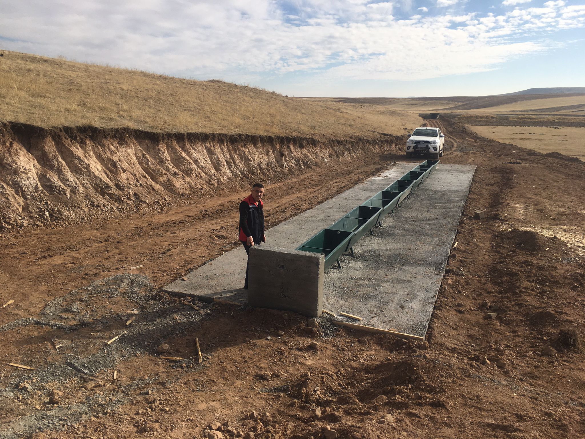 Sivas, meralarda su sorununu güneşle aşıyor