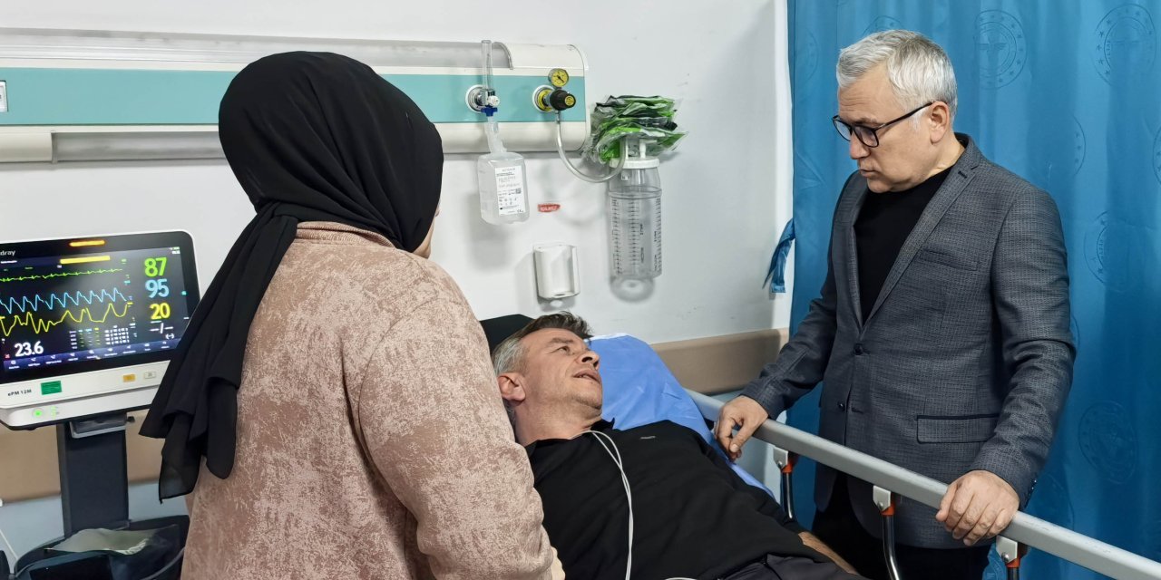 Sivas Valisinden yaralılara geçmiş olsun ziyareti