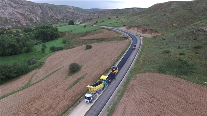 KÖYLERE KAYMAK  GİBİ SICAK ASFALT