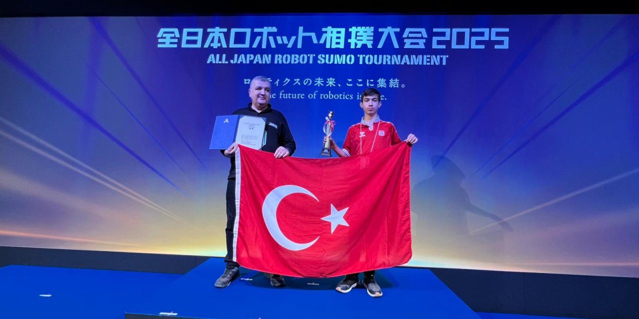 Sivaslı öğrenci ve öğretmen dünya şampiyonu