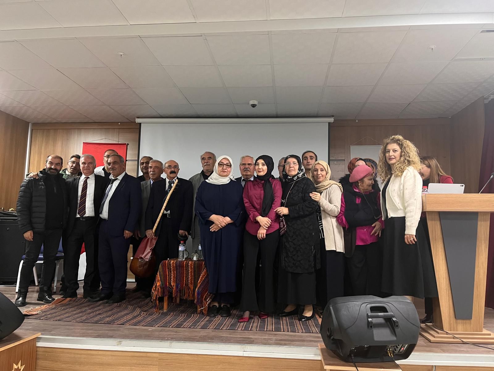 Sivas’ta Âşıklık Geleneği Okul Sahnesine Taşındı