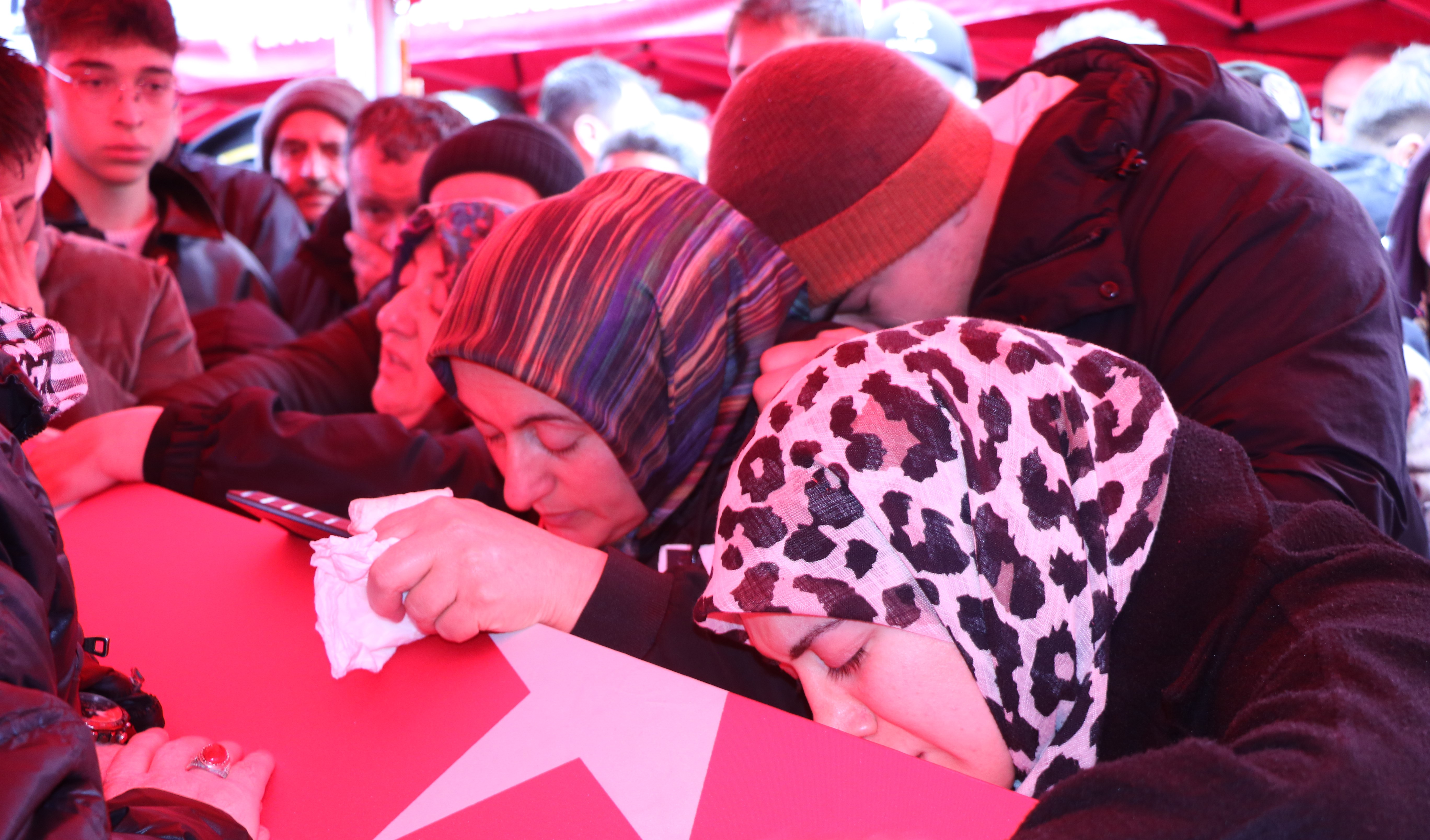 Şehidimiz son yolculuğuna uğurlandı