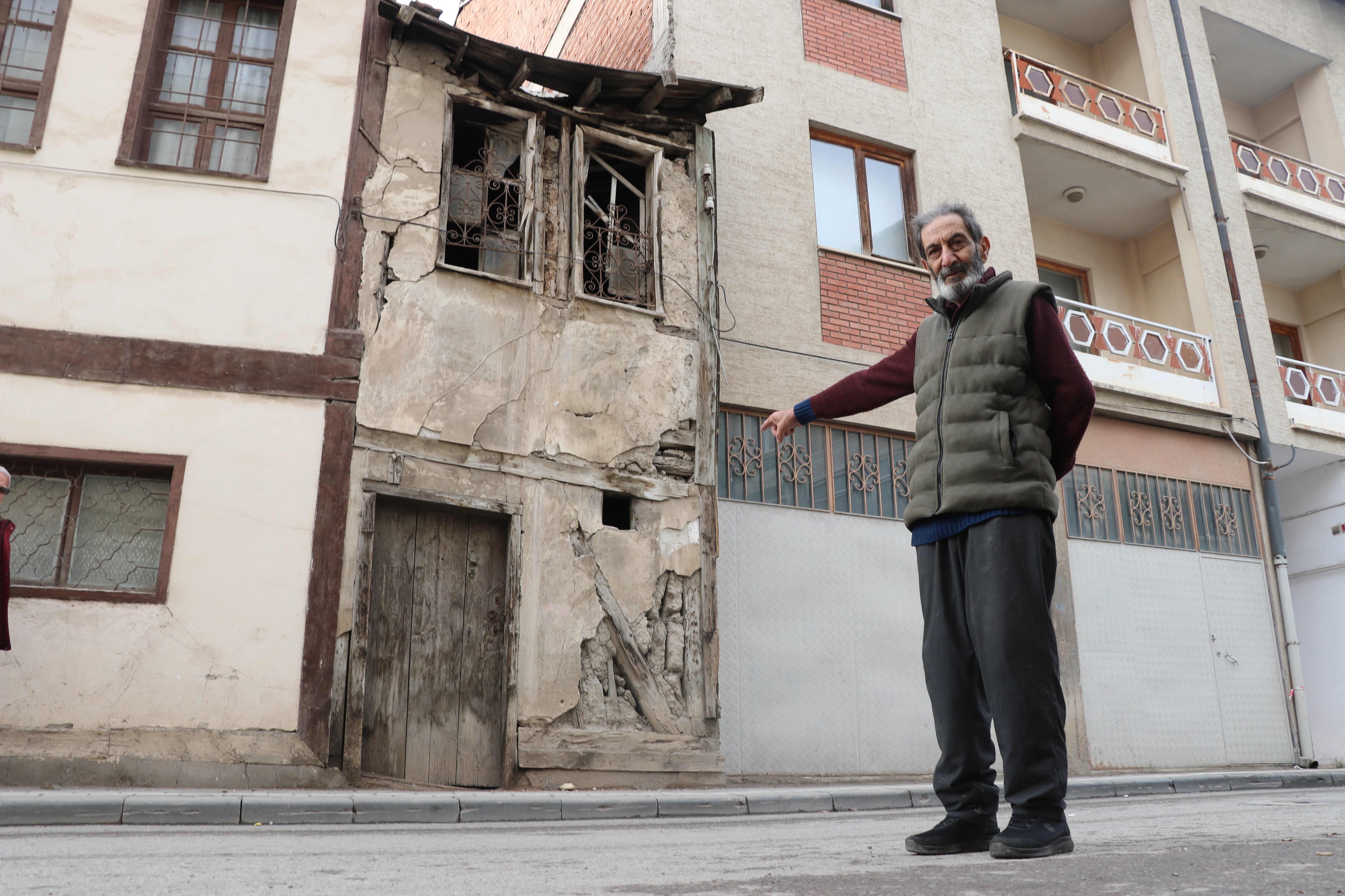 Sivas’taki Bu Eve Kimsenin Aklı Ermiyor