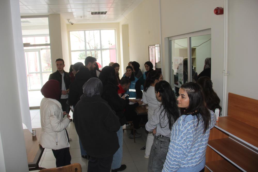 Sivaslı gençler kan bağışı için seferber oldu