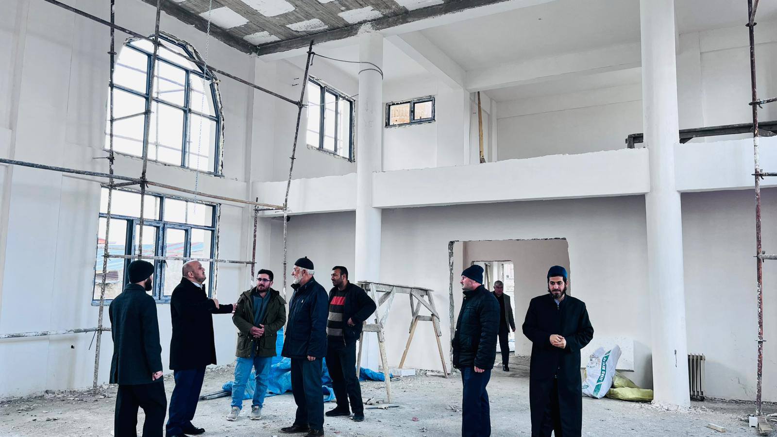 Kazanpınar Köyünde Cami İnşaatı Devam Ediyor