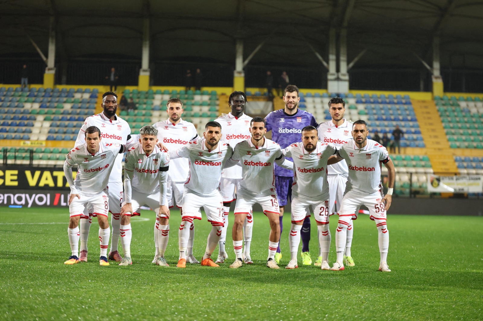 Yiğidolar taraftar desteğiyle 3 puan peşinde