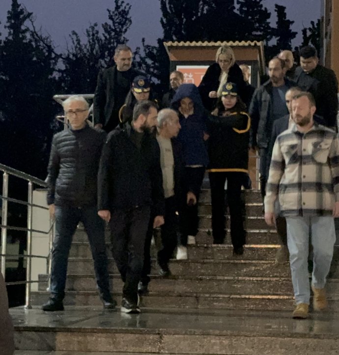 Arkadaşı İtirafçı Oldu, Güllü'nün Kızı Tutuklandı