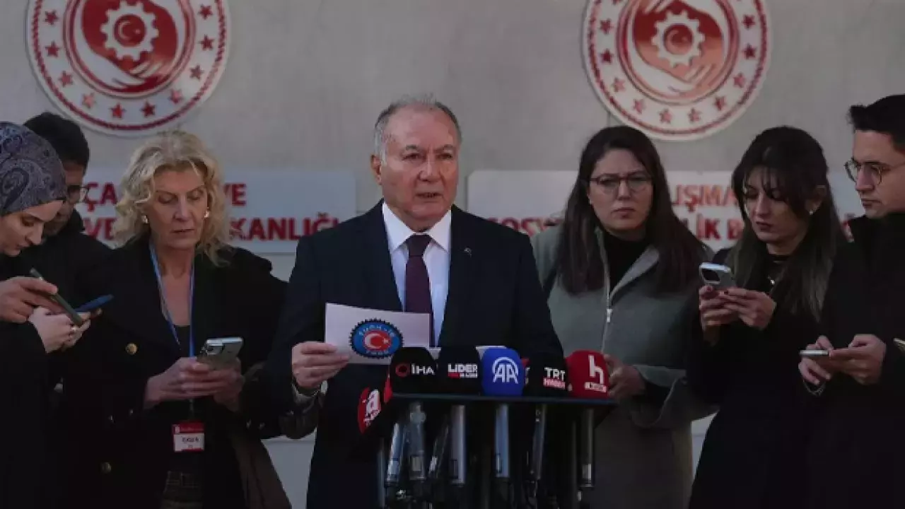 Toplantıya Katılmayan TÜRK-İŞ'in Asgari Ücret Talebi Belli Oldu