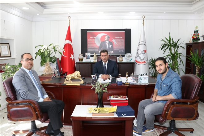 KENGER KISA FİLMİYLE ÖDÜL ALAN ÖĞRENCİDEN SAVAŞÇI´YA ZİYARET