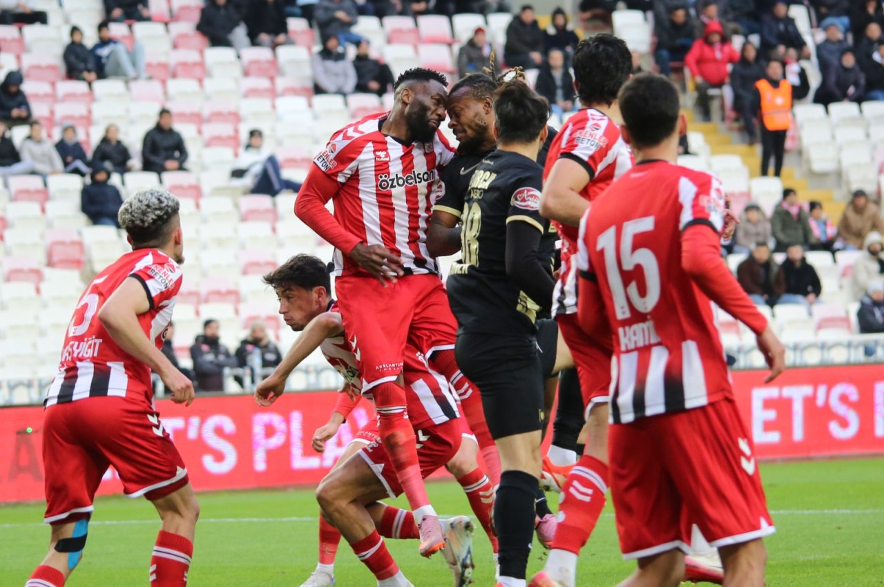 Sivasspor sahasında 1 puana razı oldu