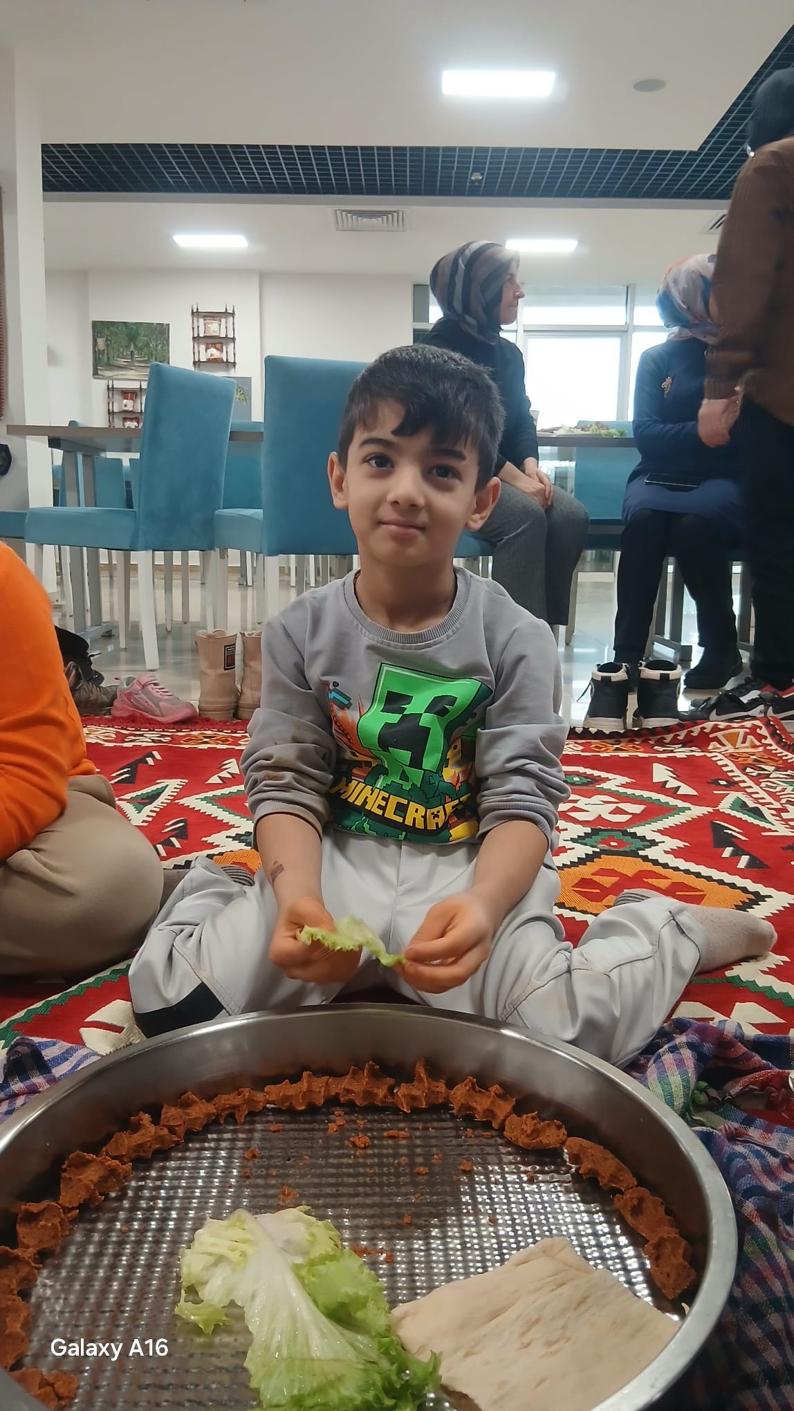 Minik Öğrencilerden Güven ve İş Birliği Etkinliği