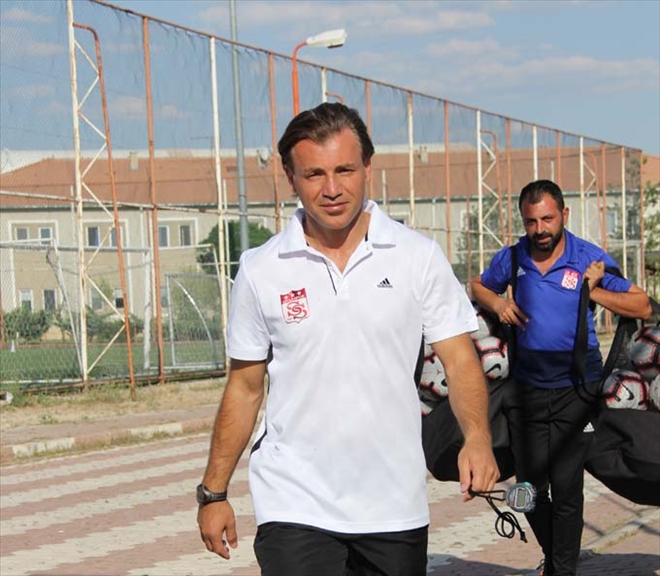 DEGERLENDİRME KAMPTA