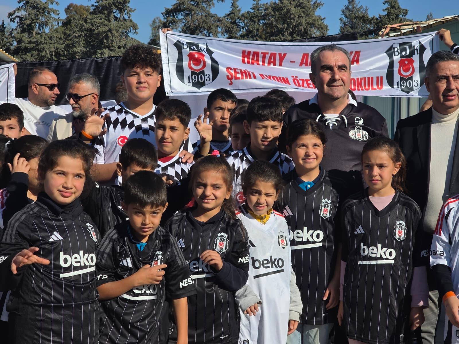 Beşiktaş'tan deprem bölgesi kampanya