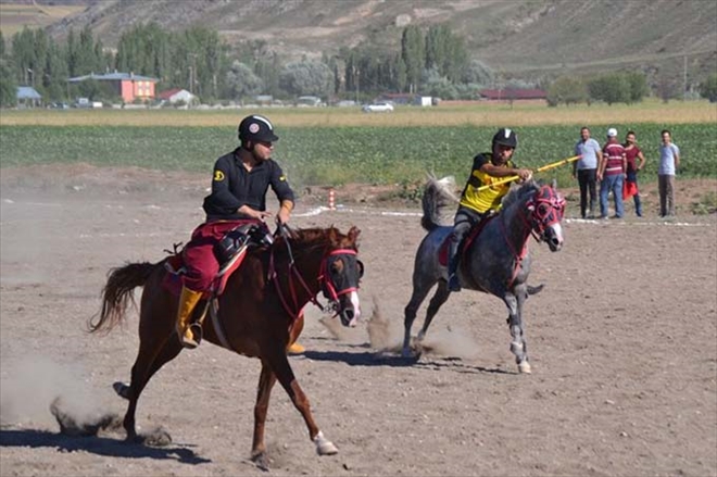 YEŞİLYURT ŞAMPİYON