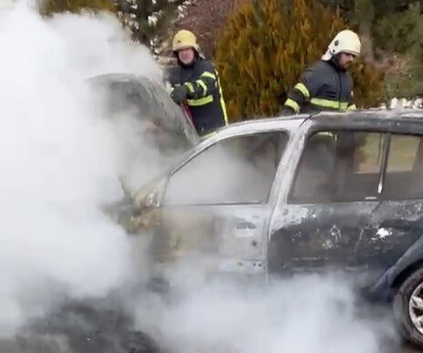 Sivas’ta Soğuklar Bastırdı, Araçlar Alev Aldı