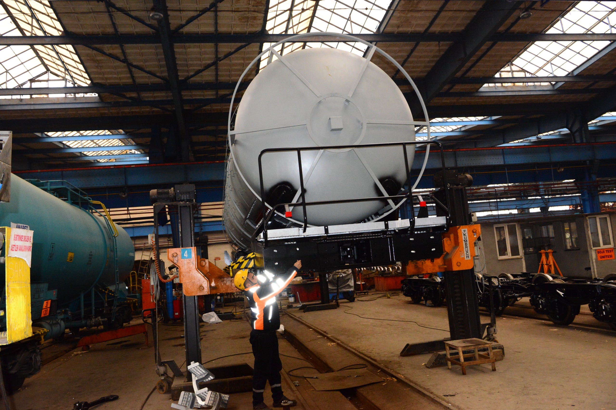 Sivas’tan Yerli ve Milli Güç: ZACENS Yük Vagonları