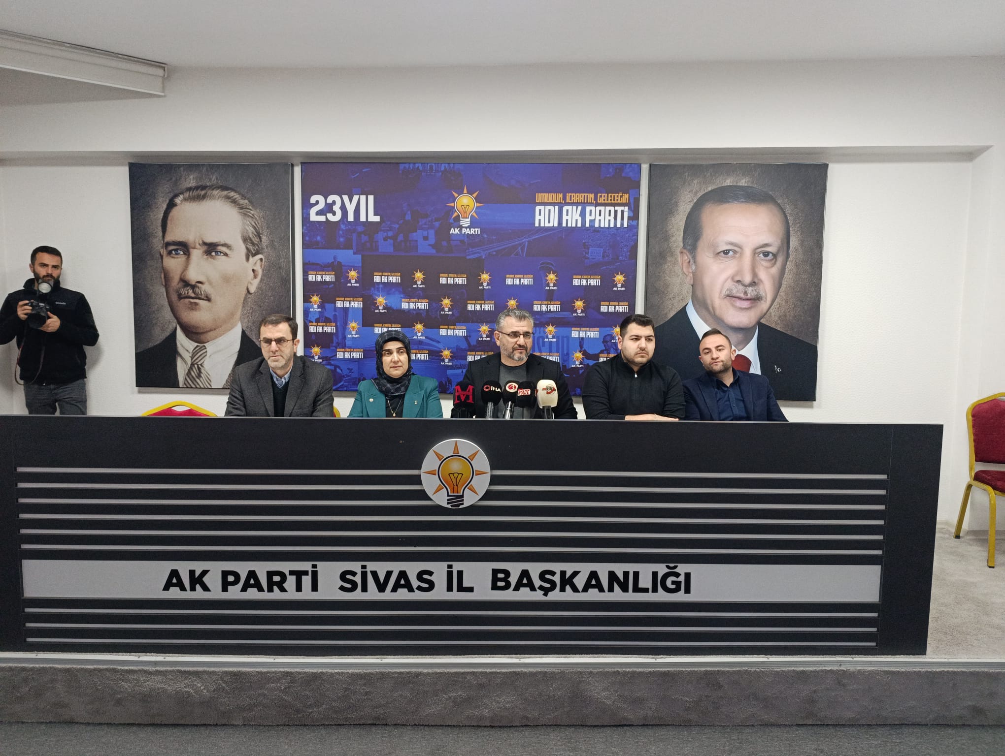Sivas’ta AK Parti Sahada Büyüyor