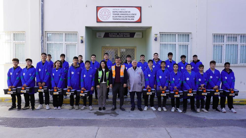 Enerji devlerinden Sivas’a gençlik yatırımı