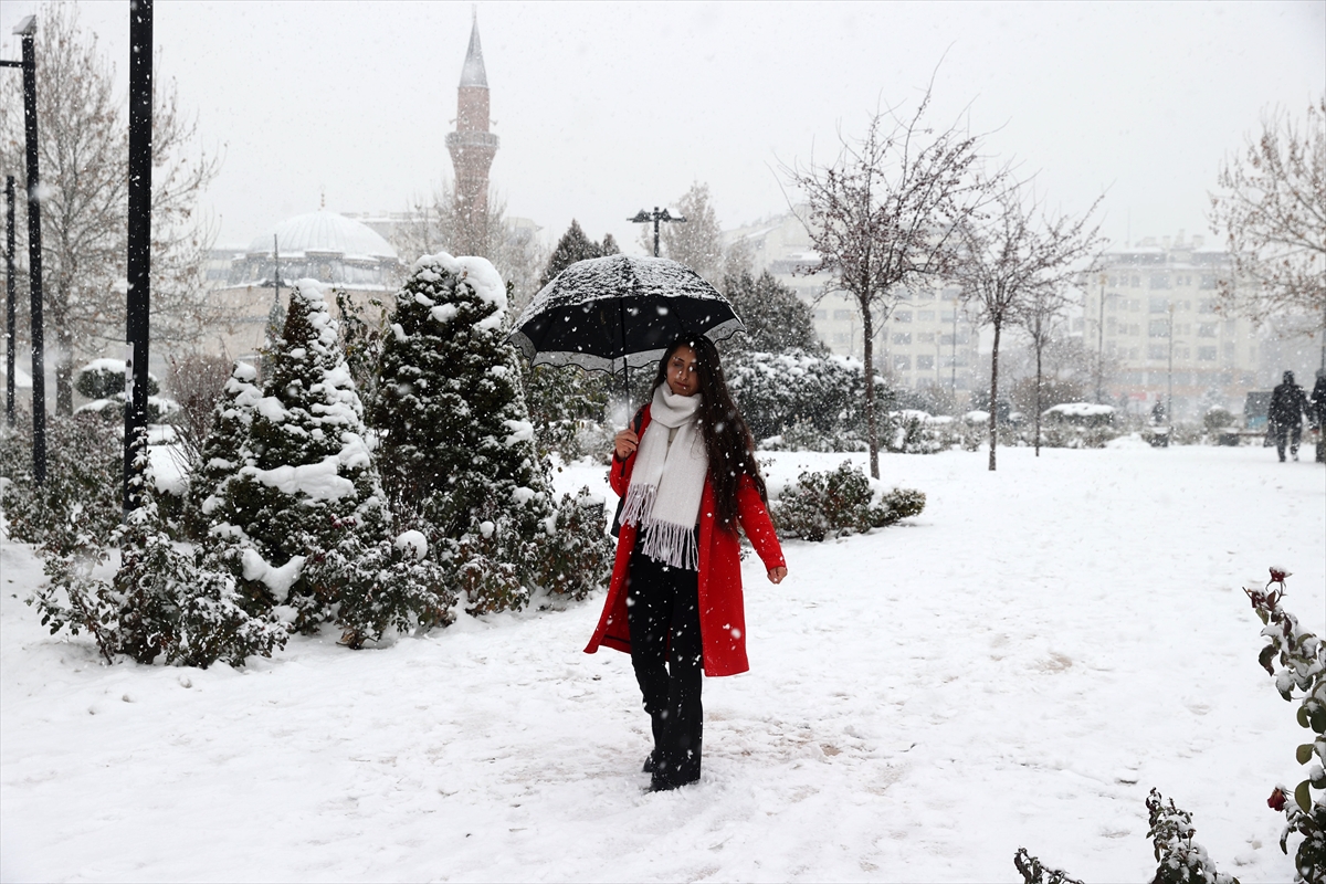 Sivas’ta Kar Yağışı Rekor Kırdı: Son 10 Yılın En Yüksek Seviyesi