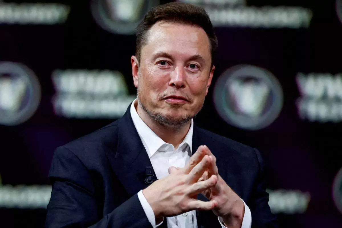 Elon Musk’tan Yapay Zekâ ve Cerrahi Uyarısı