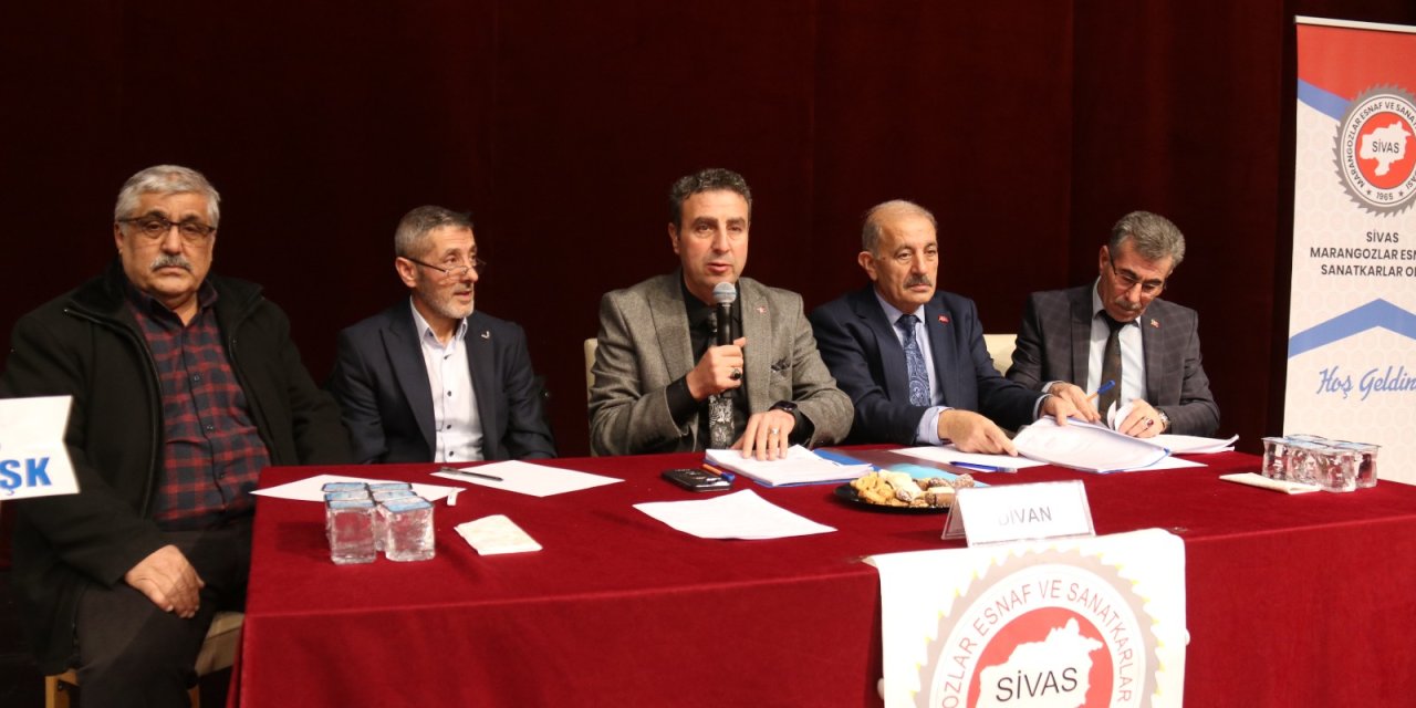 Sivas'ta marangozlar başkanını seçti