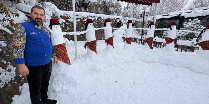 Sivas’ta Kışa Renk Katan Kardan Folklor Ekibi