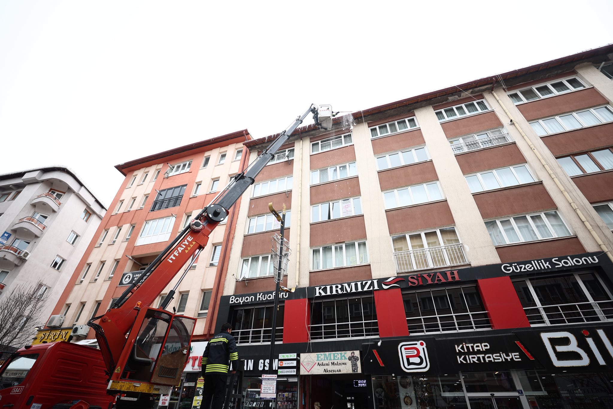 Sivas’ta Buz Sarkıtlarına Karşı Önlem