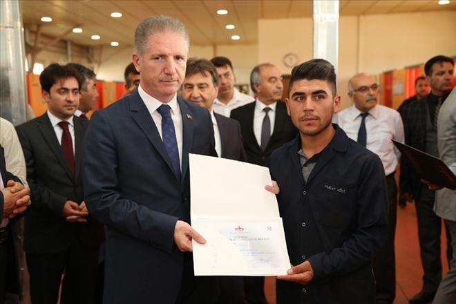 ESKİ SABIKALILARA BECERİ KAZANDIRILDI