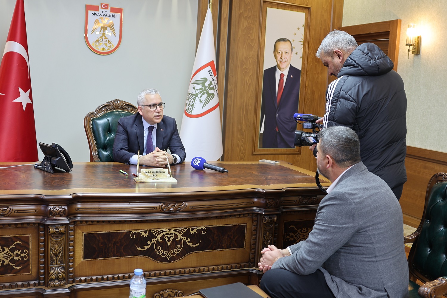 Sivas Valisi Yılmaz Şimşek Yılın Karelerini Oyladı