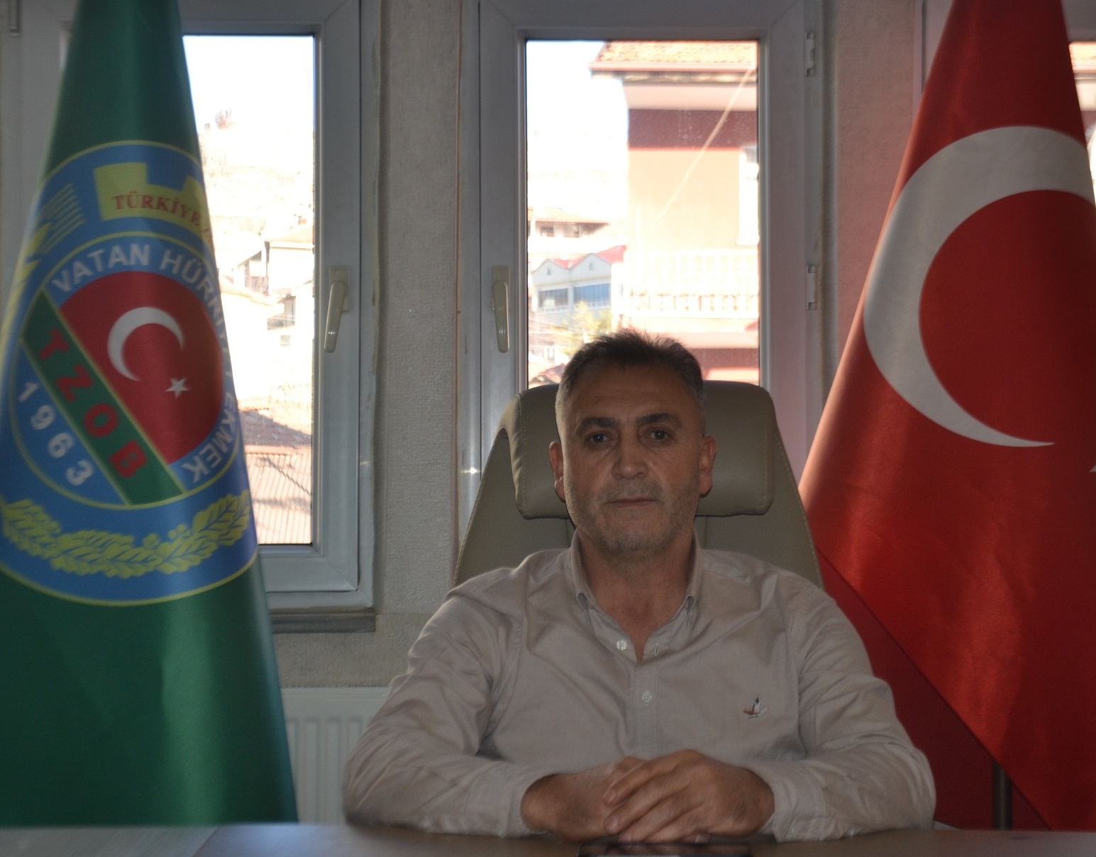 Sivaslı Çiftçi Uyarıyor: Bu Uygulama Tarlayı Boş Bırakır