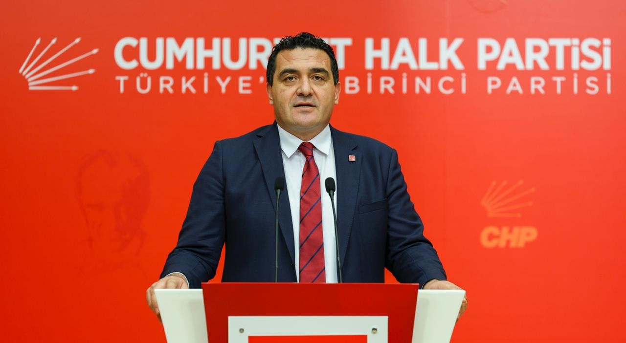 Sivaslı vekilden genç istihdam hamlesine sert eleştiri