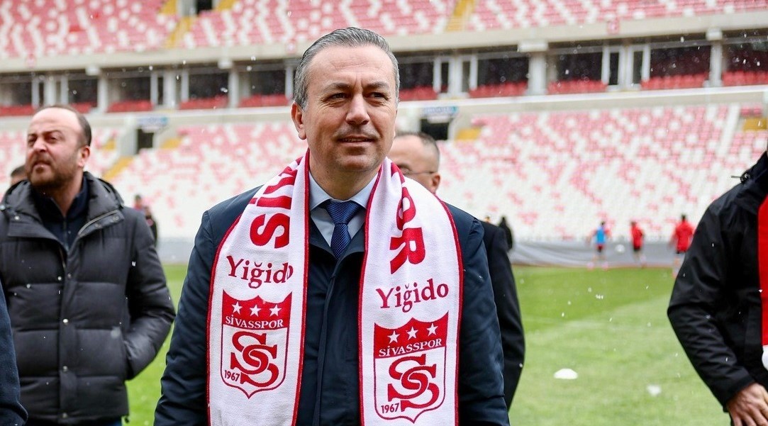 Adem Uzun’dan Sivasspor’a destek çağrısı