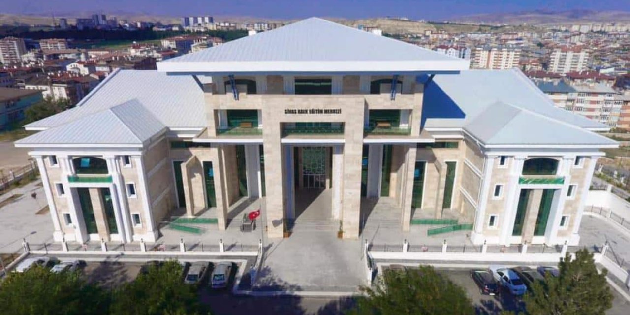 Sivas Halk Eğitim Merkezinden ayrımcılık: Öğretmene var, usta öğreticiye yok