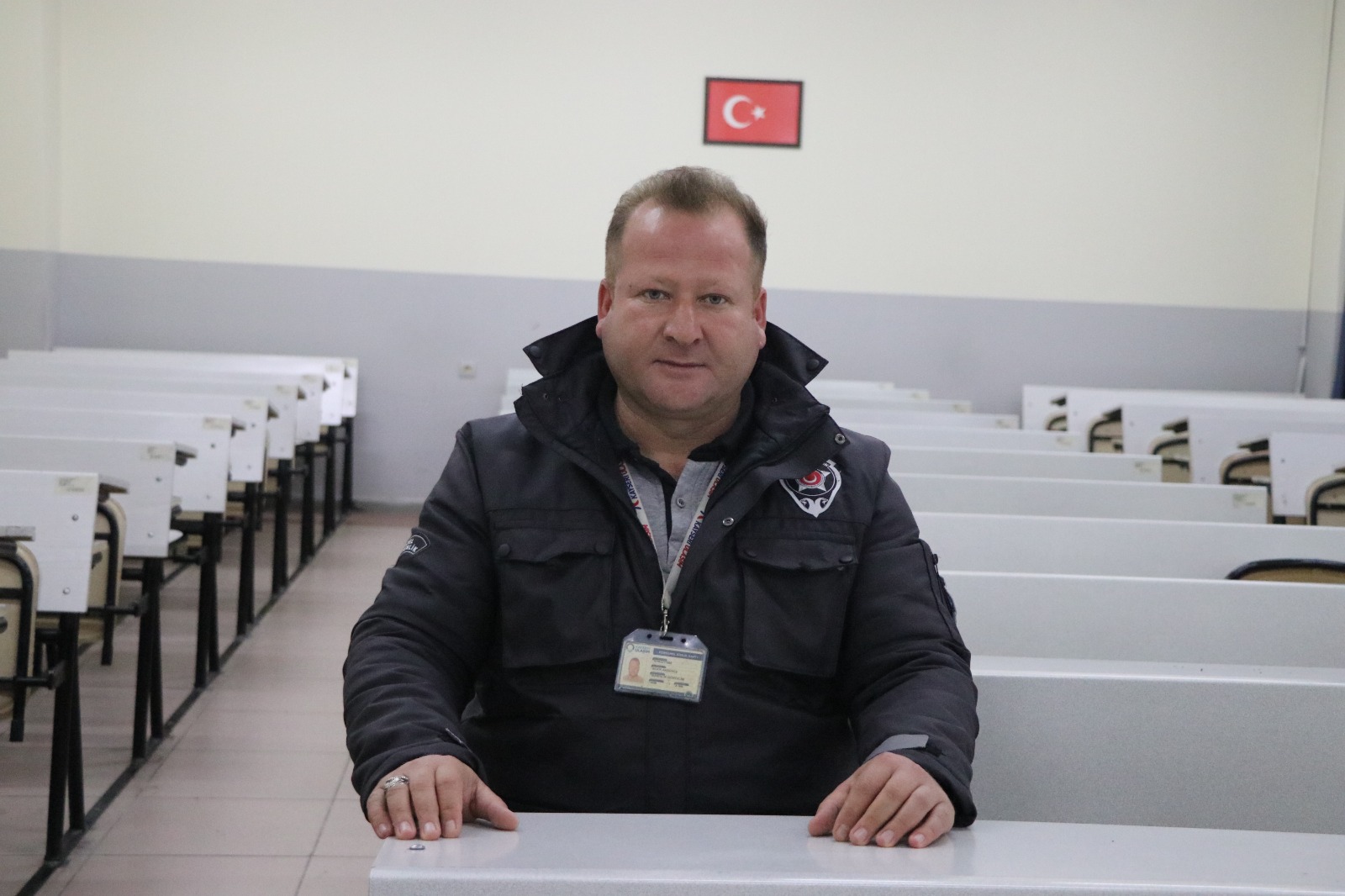 Tramvay Durağından Akademiye Uzanan Hayal