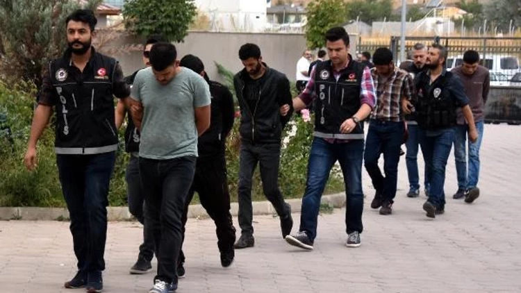 Sivas’ta Örgütlü Uyuşturucu Operasyonu: 9 Gözaltı