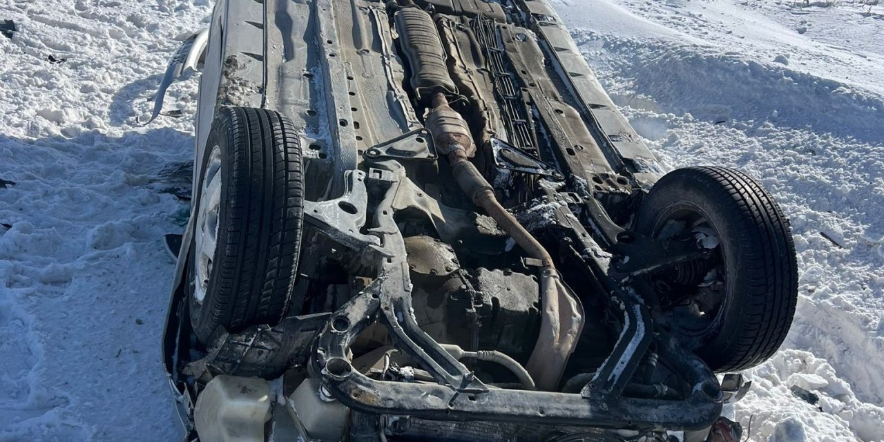 Sivas'ta trafik kazası! 4 yaralı