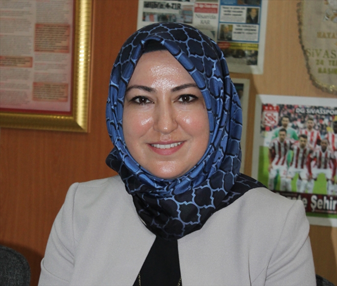 HALK EĞİTİM´E BAYAN MÜDÜR